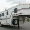 2007 3-Horse Sidekick
Curb Side